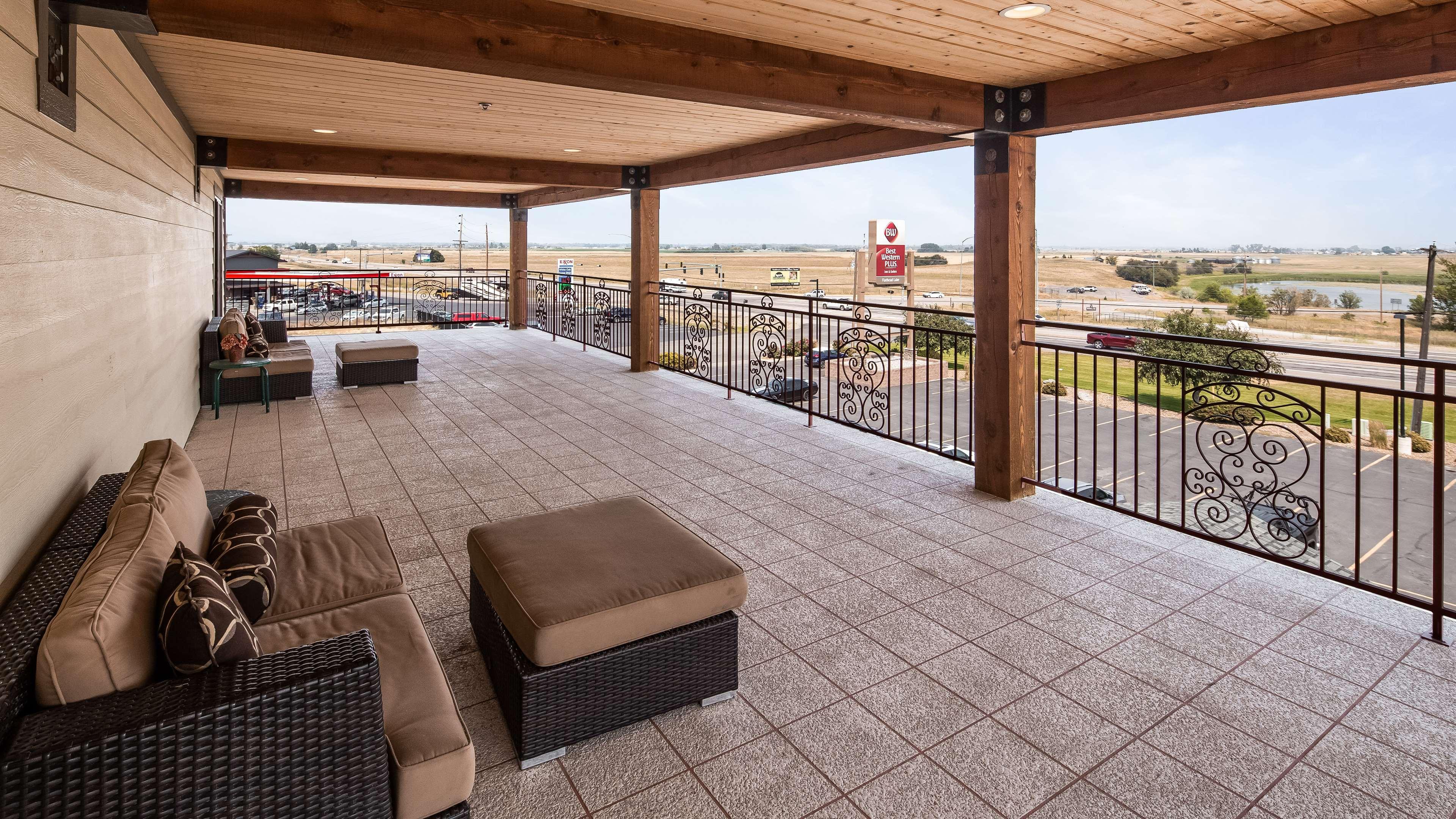 Best Western Plus Flathead Lake Inn And Suites Kalispell Eksteriør billede