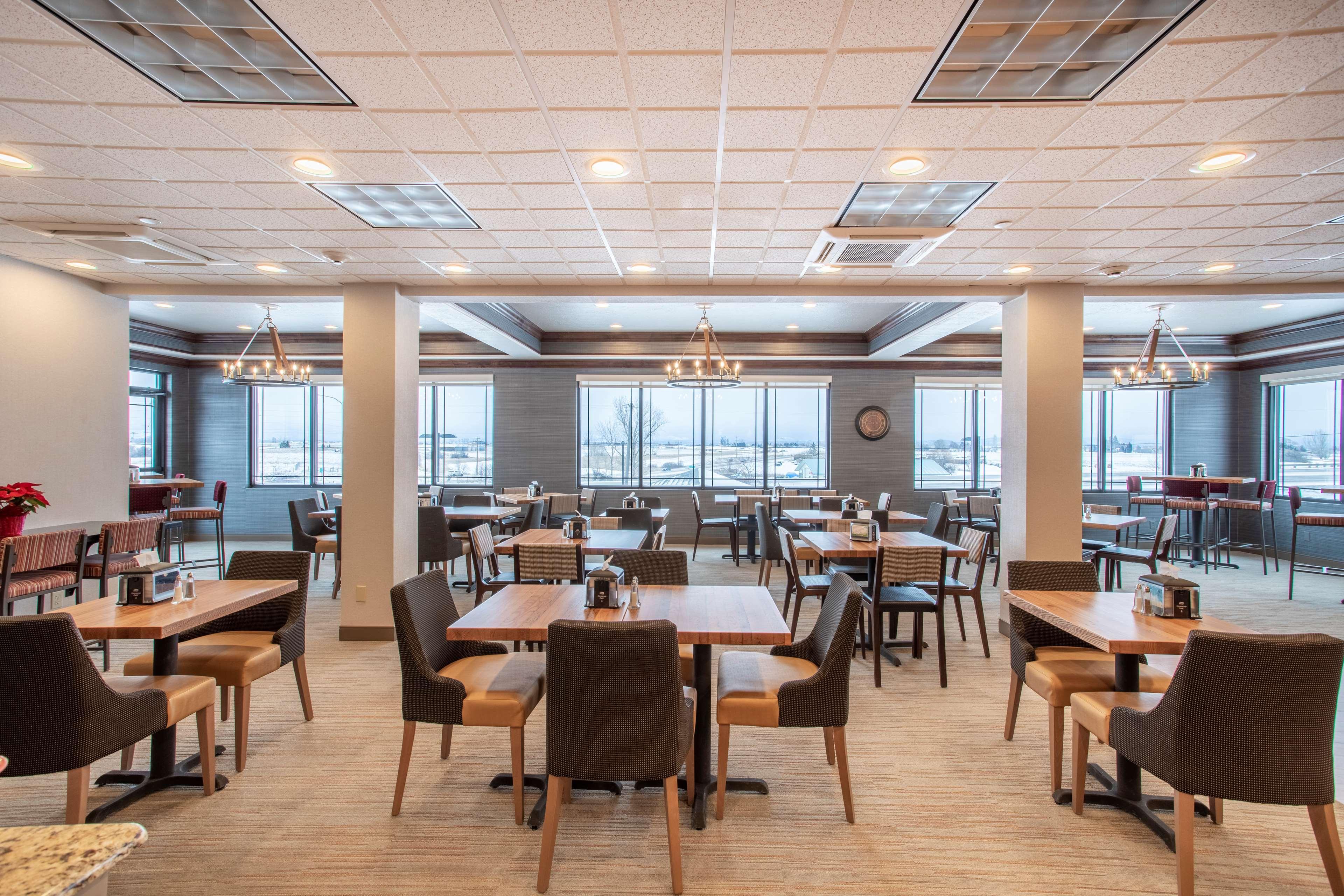 Best Western Plus Flathead Lake Inn And Suites Kalispell Eksteriør billede