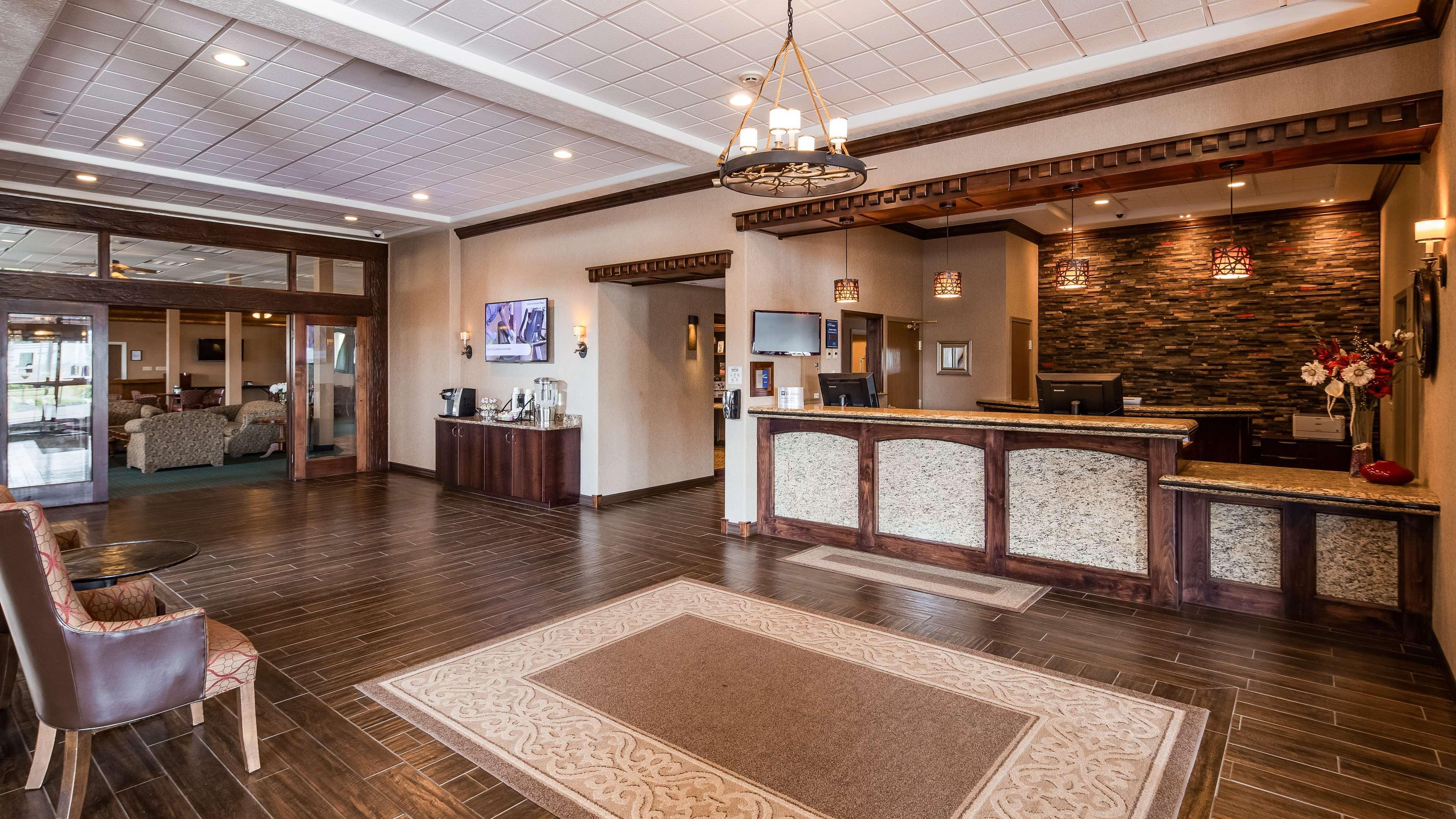 Best Western Plus Flathead Lake Inn And Suites Kalispell Eksteriør billede