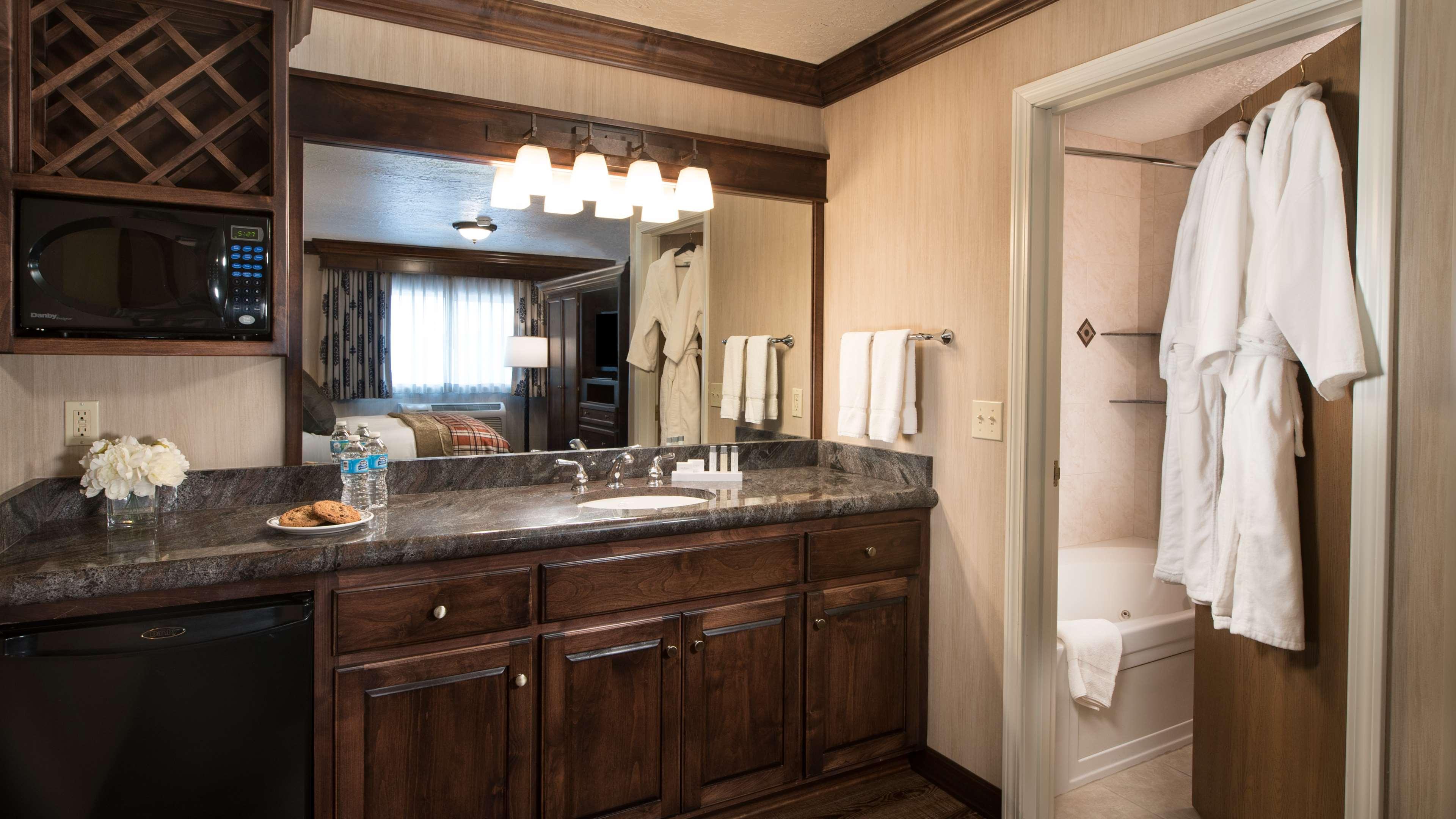 Best Western Plus Flathead Lake Inn And Suites Kalispell Eksteriør billede