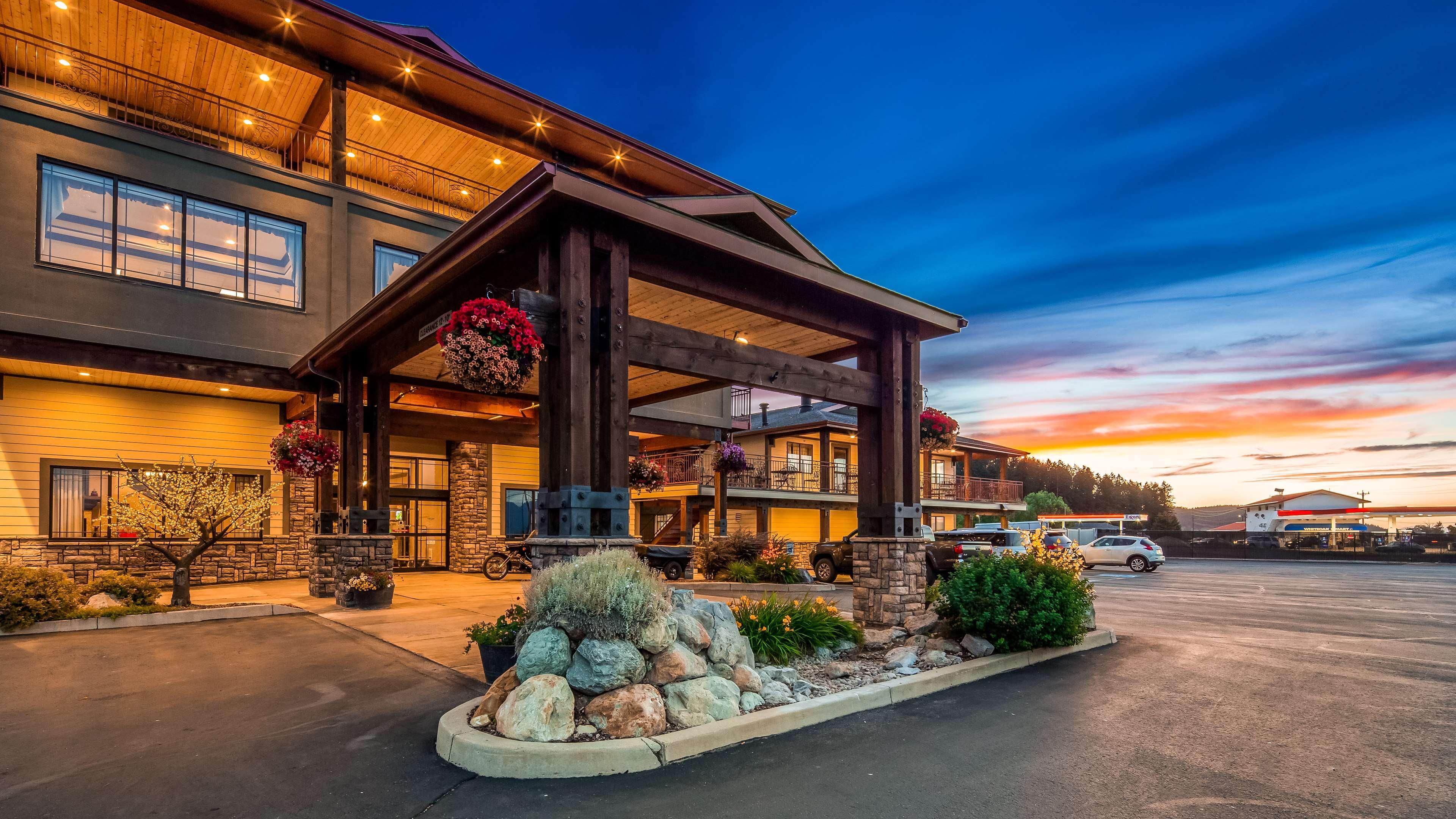 Best Western Plus Flathead Lake Inn And Suites Kalispell Eksteriør billede