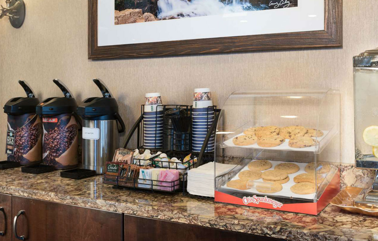 Best Western Plus Flathead Lake Inn And Suites Kalispell Eksteriør billede